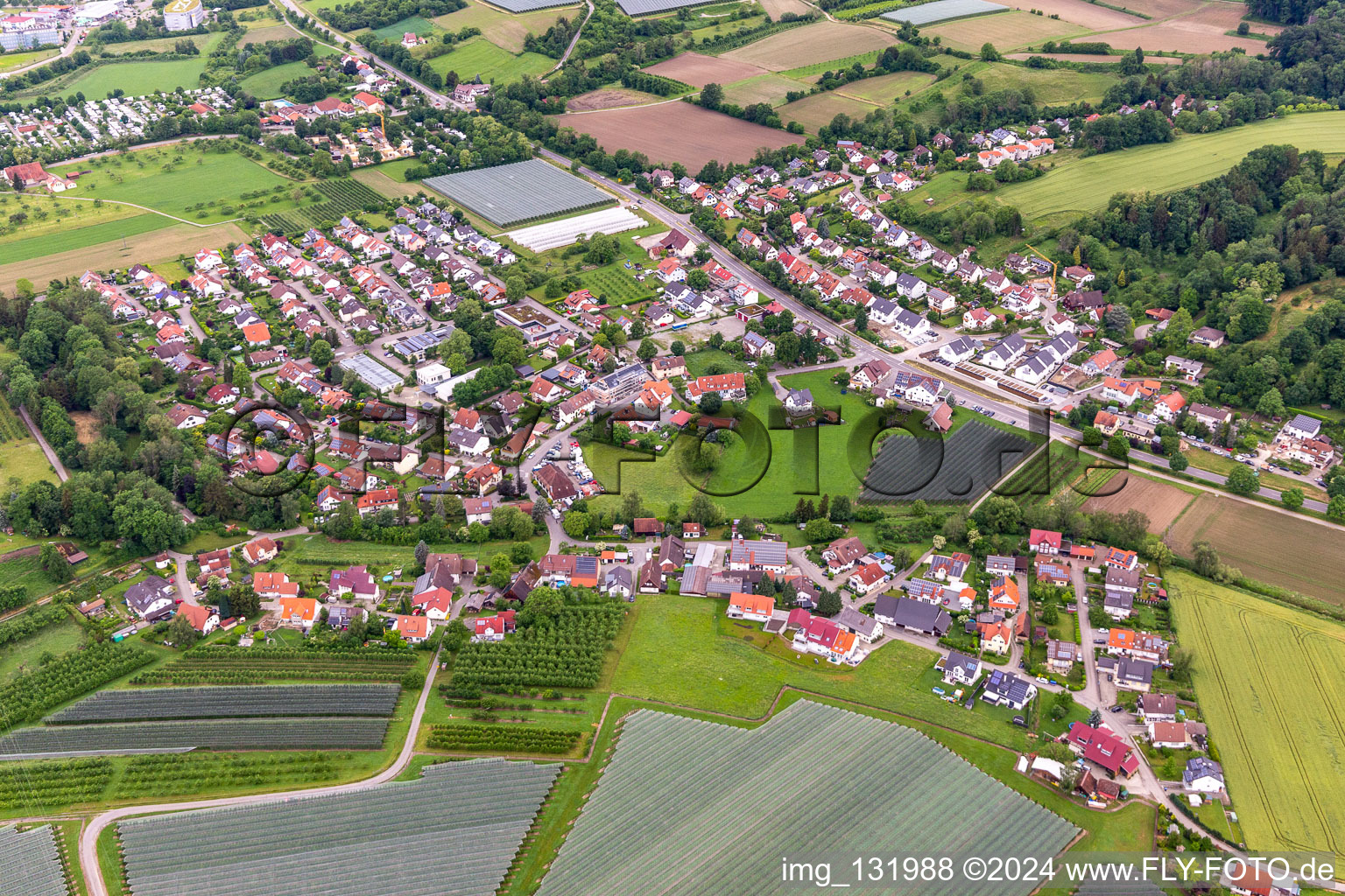 Vue aérienne de Quartier Leimbach in Markdorf dans le département Bade-Wurtemberg, Allemagne