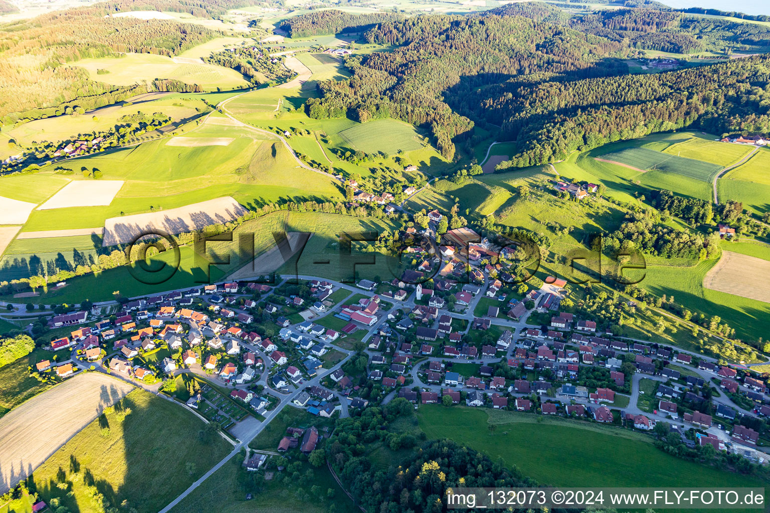 Vue aérienne de Quartier Winterspüren in Stockach dans le département Bade-Wurtemberg, Allemagne