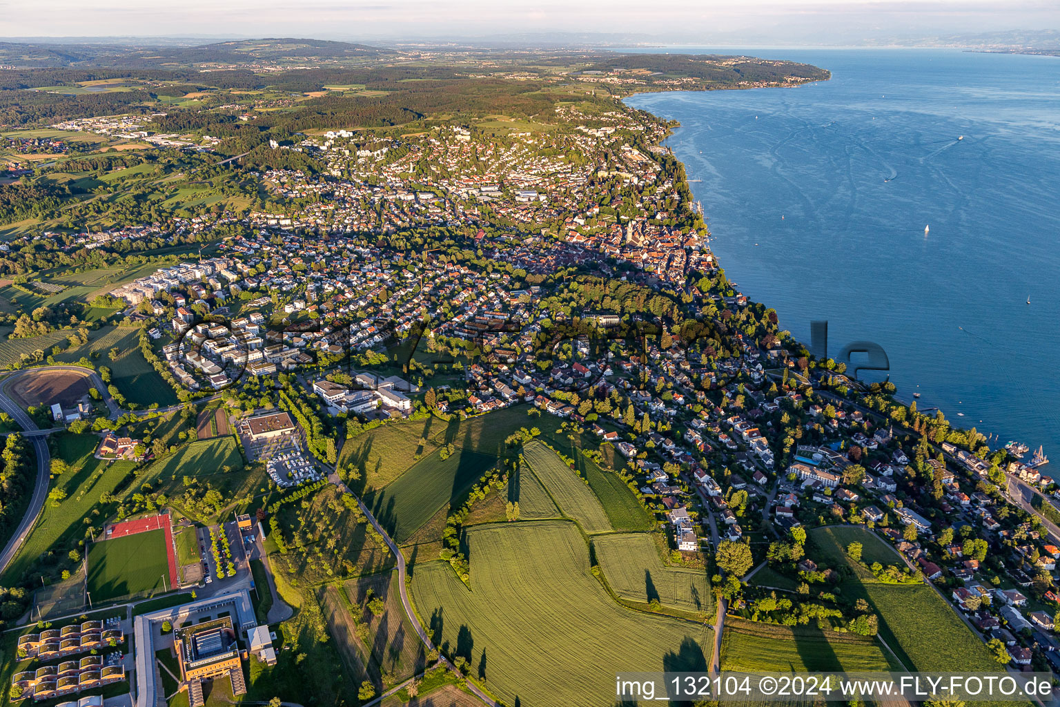 Vue aérienne de Überlingen dans le département Bade-Wurtemberg, Allemagne