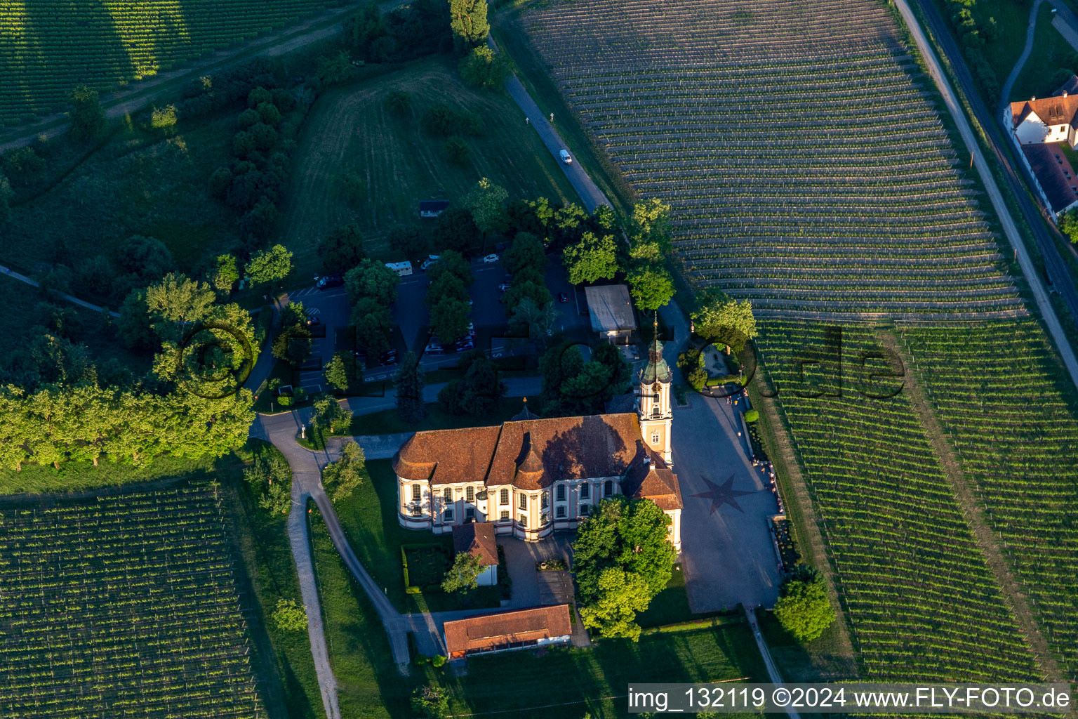 Photographie aérienne de Monastère du prieuré cistercien de Birnau à le quartier Seefelden in Uhldingen-Mühlhofen dans le département Bade-Wurtemberg, Allemagne