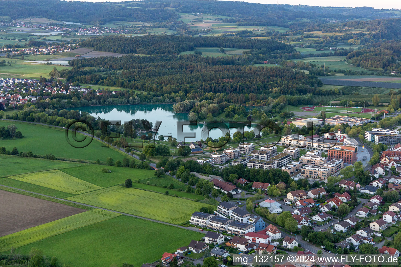Vue aérienne de Mimmenhausen, sur le Schlosssee à Salem dans le département Bade-Wurtemberg, Allemagne