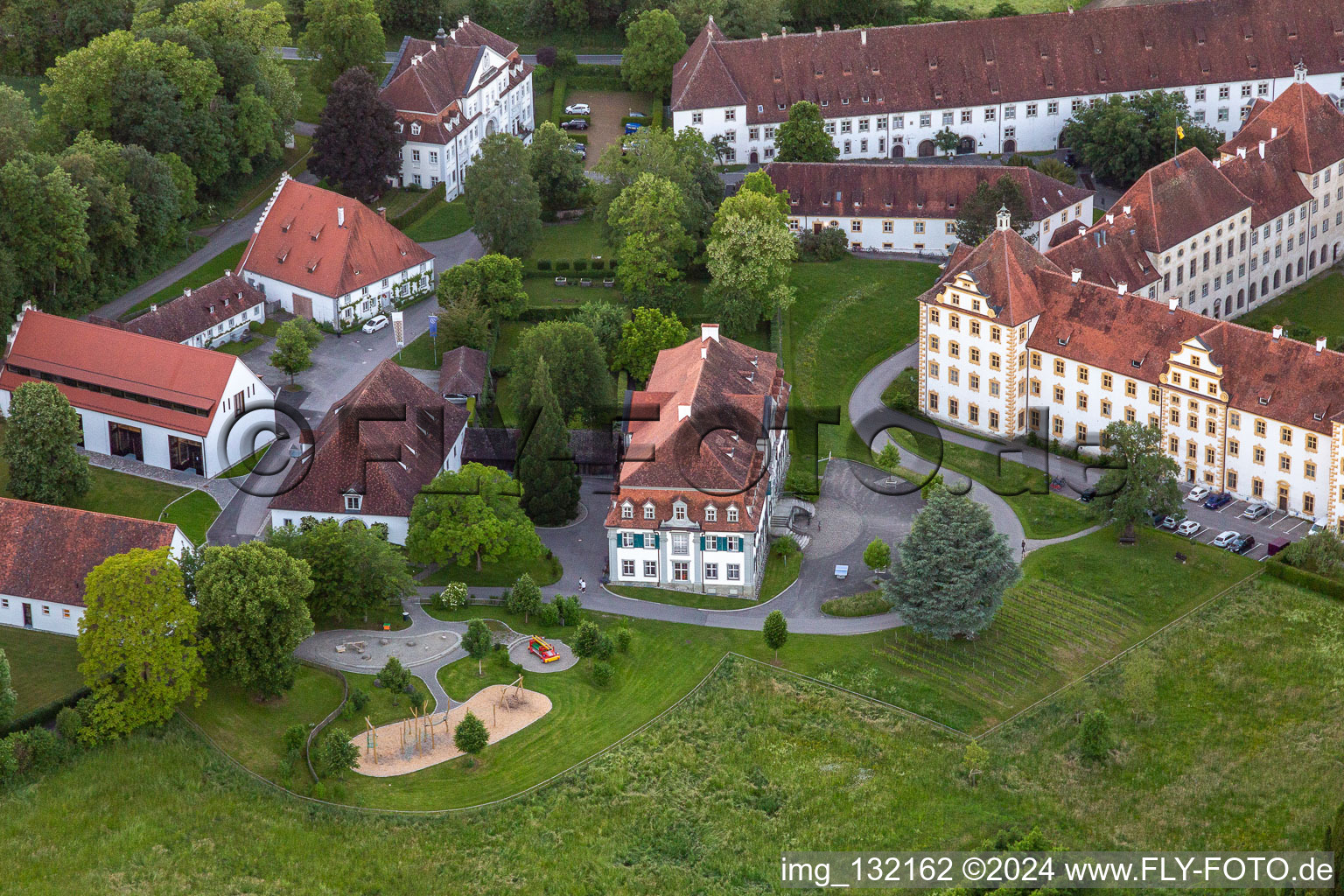 Vue aérienne de Verrouillage de l'école Salem à le quartier Stefansfeld in Salem dans le département Bade-Wurtemberg, Allemagne