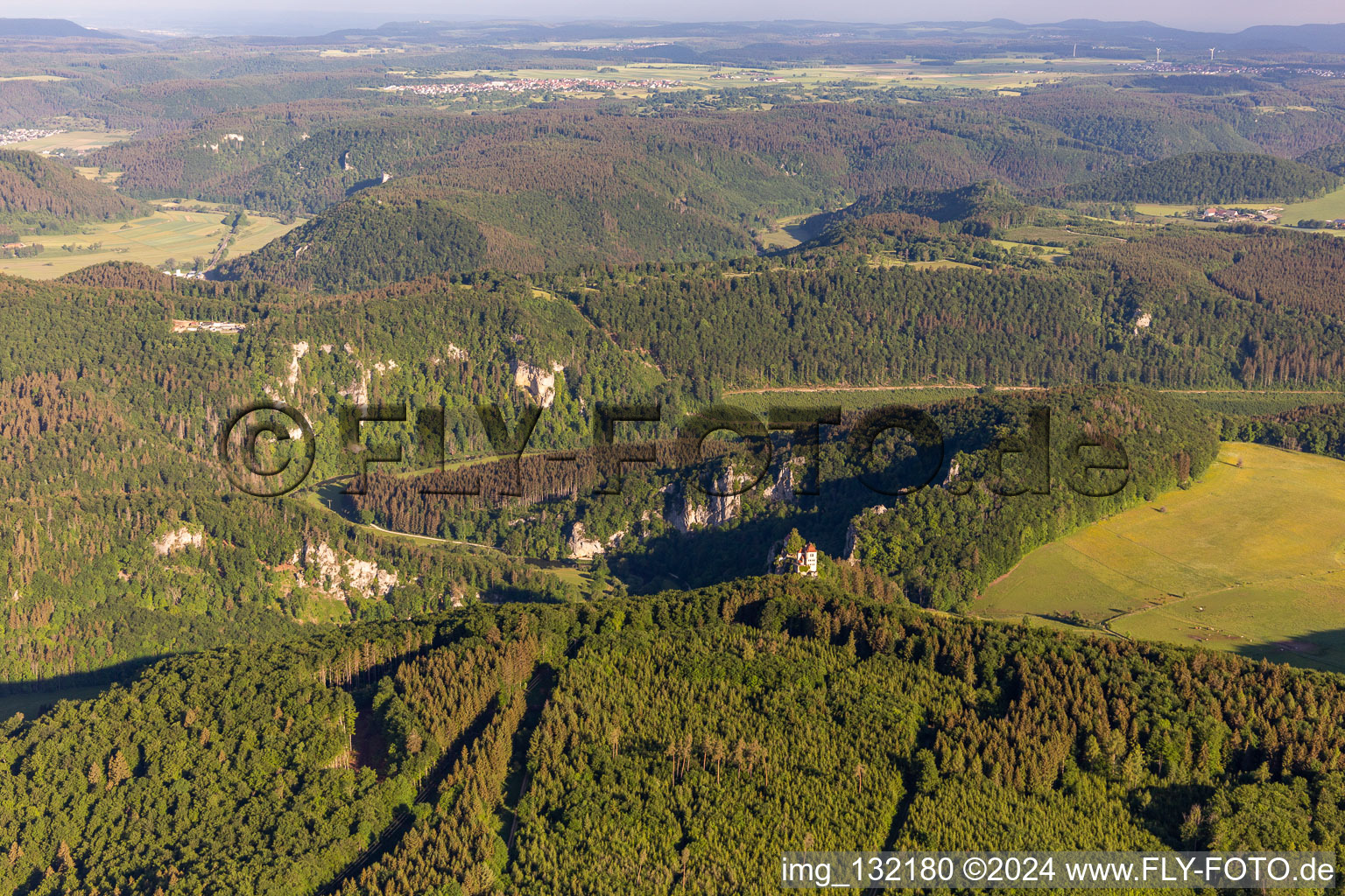 Château de Bronnen à Fridingen an der Donau dans le département Bade-Wurtemberg, Allemagne d'en haut