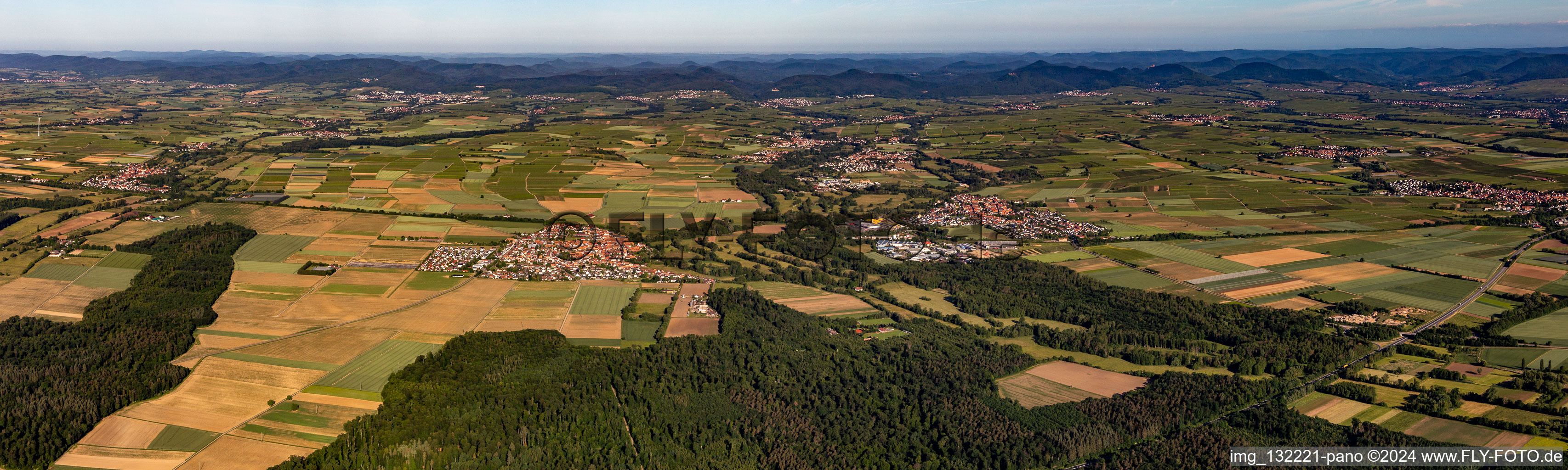 Vue aérienne de Panorama du Palatinat du Sud Klingbachtal à Rohrbach dans le département Rhénanie-Palatinat, Allemagne