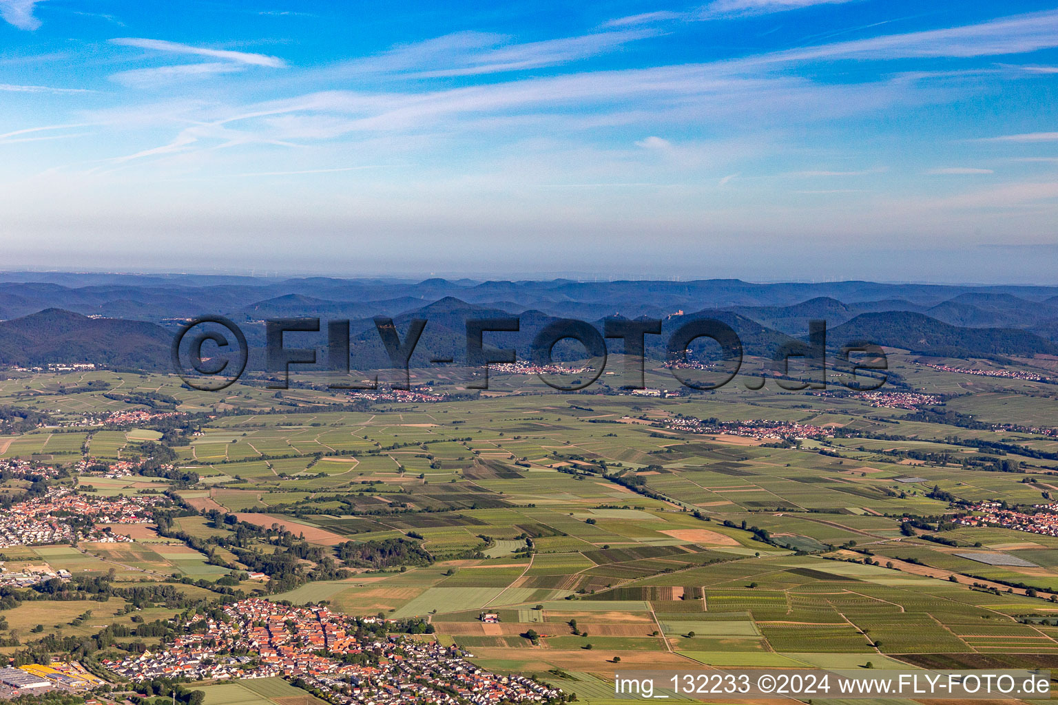 Vue oblique de Panorama du Palatinat du Sud Klingbachtal à Rohrbach dans le département Rhénanie-Palatinat, Allemagne