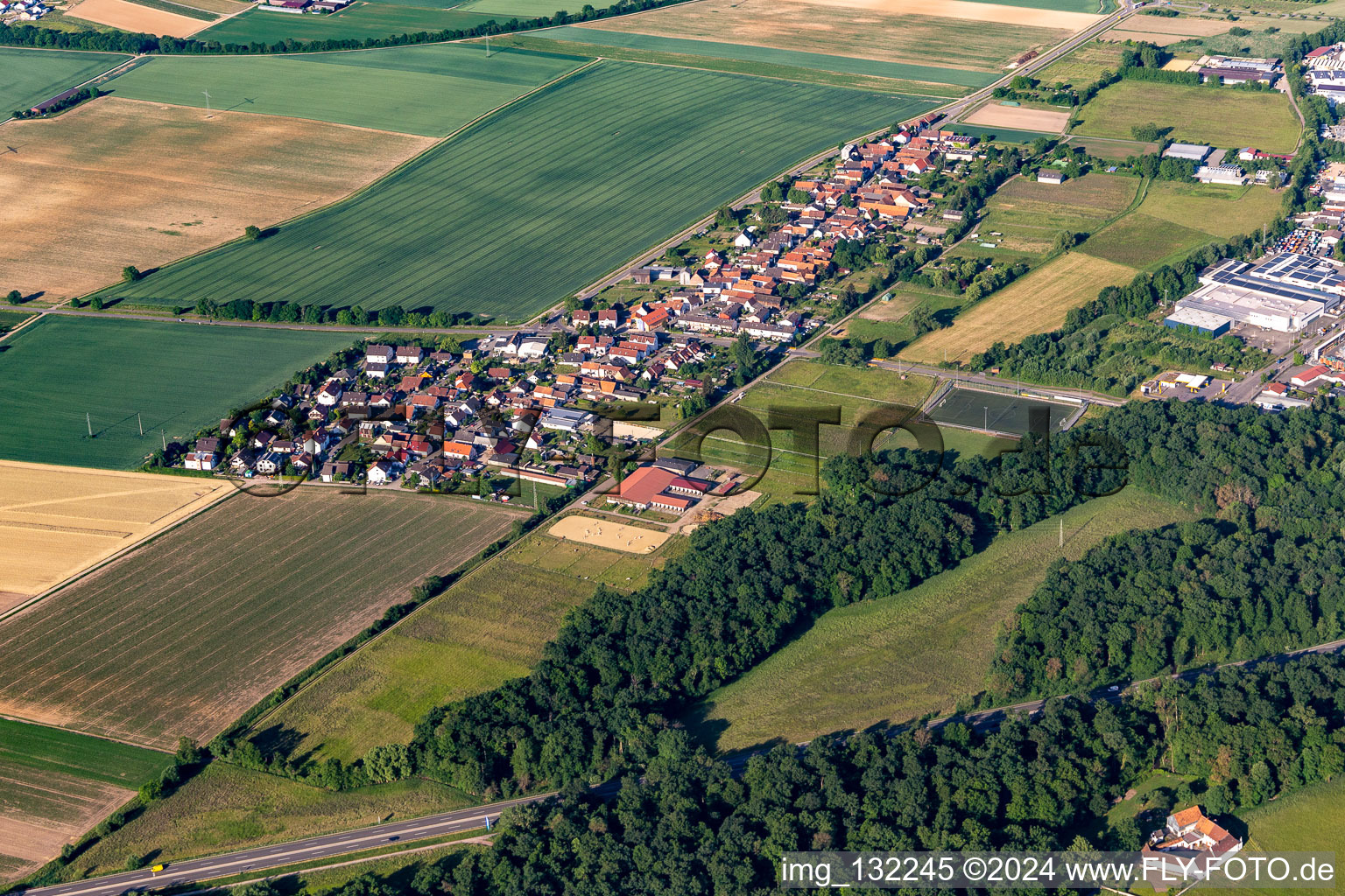 Quartier Minderslachen in Kandel dans le département Rhénanie-Palatinat, Allemagne vu d'un drone