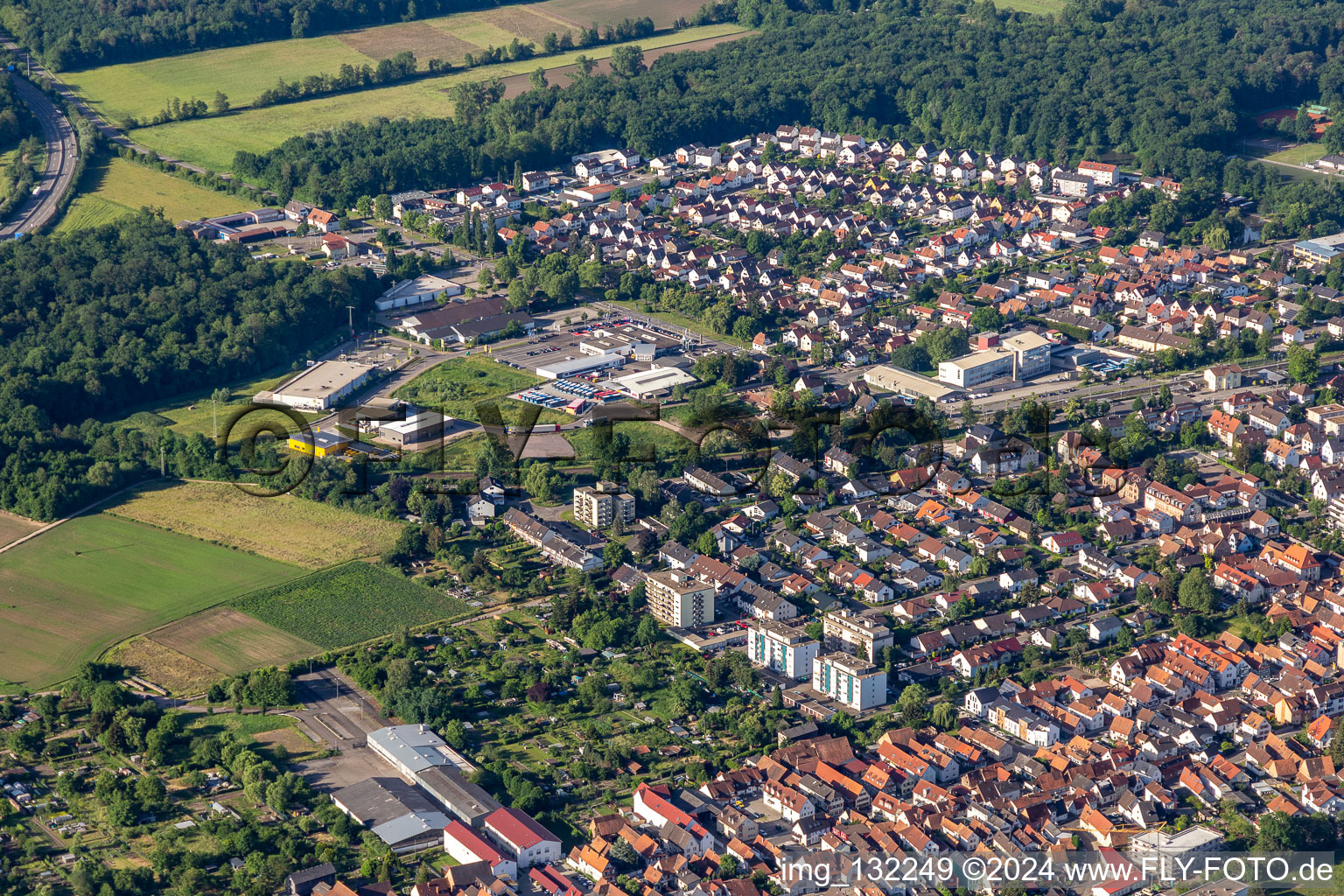 Vue aérienne de Cité-jardin à Kandel dans le département Rhénanie-Palatinat, Allemagne