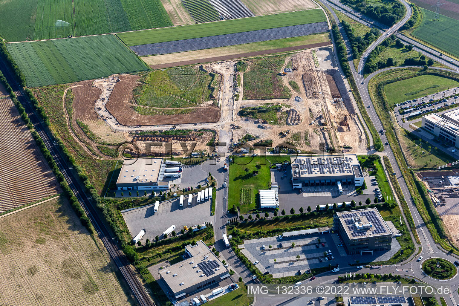 Photographie aérienne de Agrandissement de la zone commerciale nord à Rülzheim dans le département Rhénanie-Palatinat, Allemagne