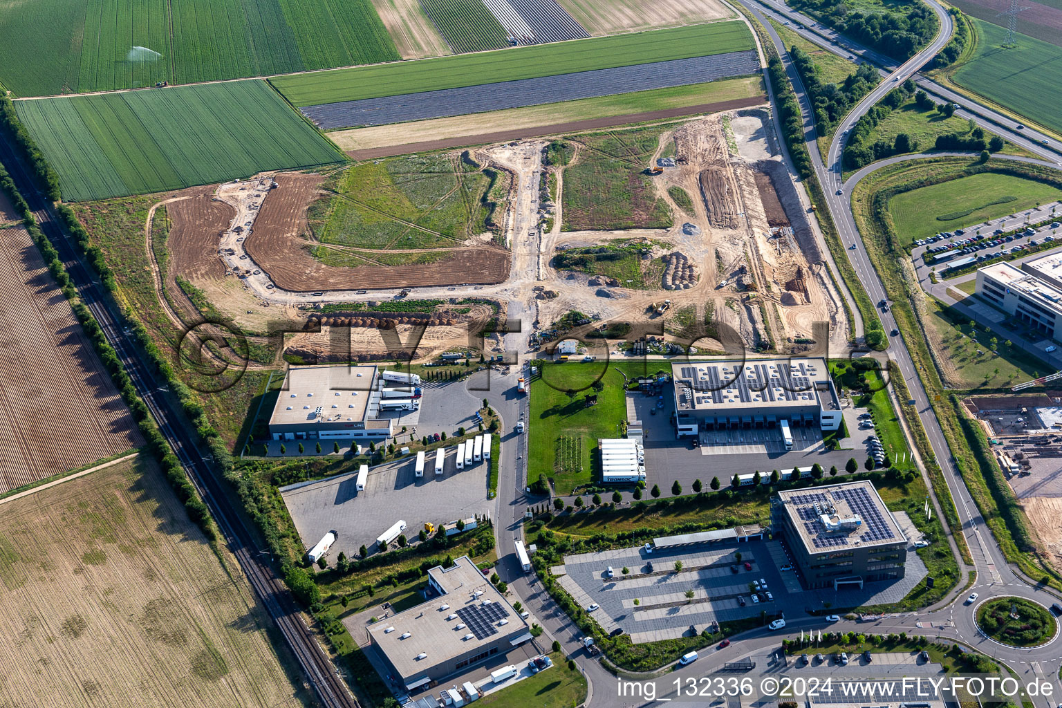 Photographie aérienne de Agrandissement de la zone commerciale nord à Rülzheim dans le département Rhénanie-Palatinat, Allemagne