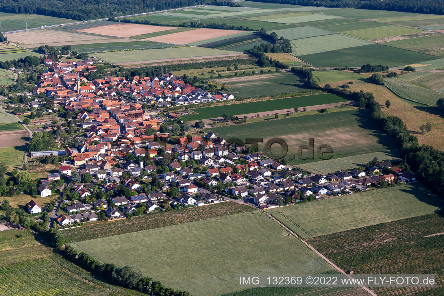 Erlenbach bei Kandel dans le département Rhénanie-Palatinat, Allemagne vue d'en haut