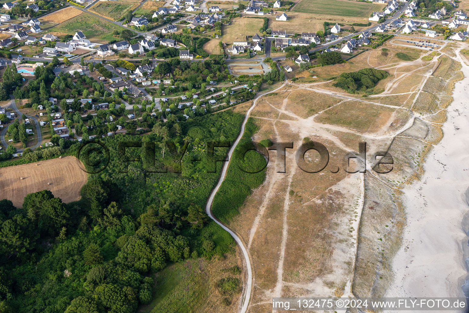 Vue aérienne de Camping Des Dunes à Plobannalec-Lesconil dans le département Finistère, France