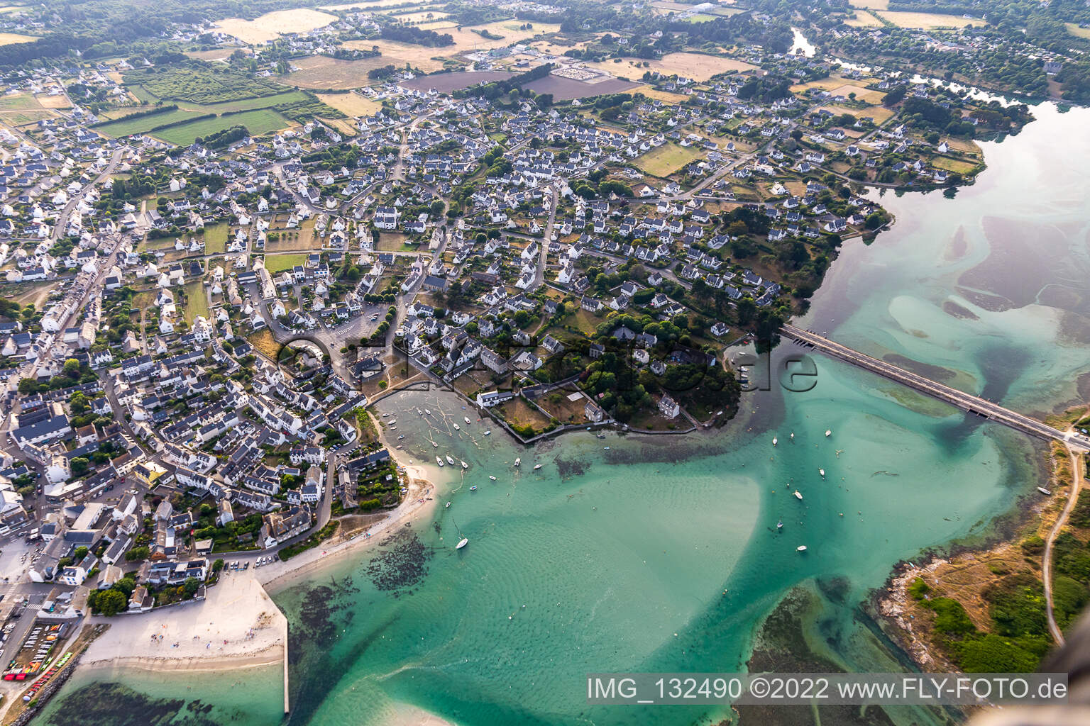 Photographie aérienne de LeSter à Plobannalec-Lesconil dans le département Finistère, France