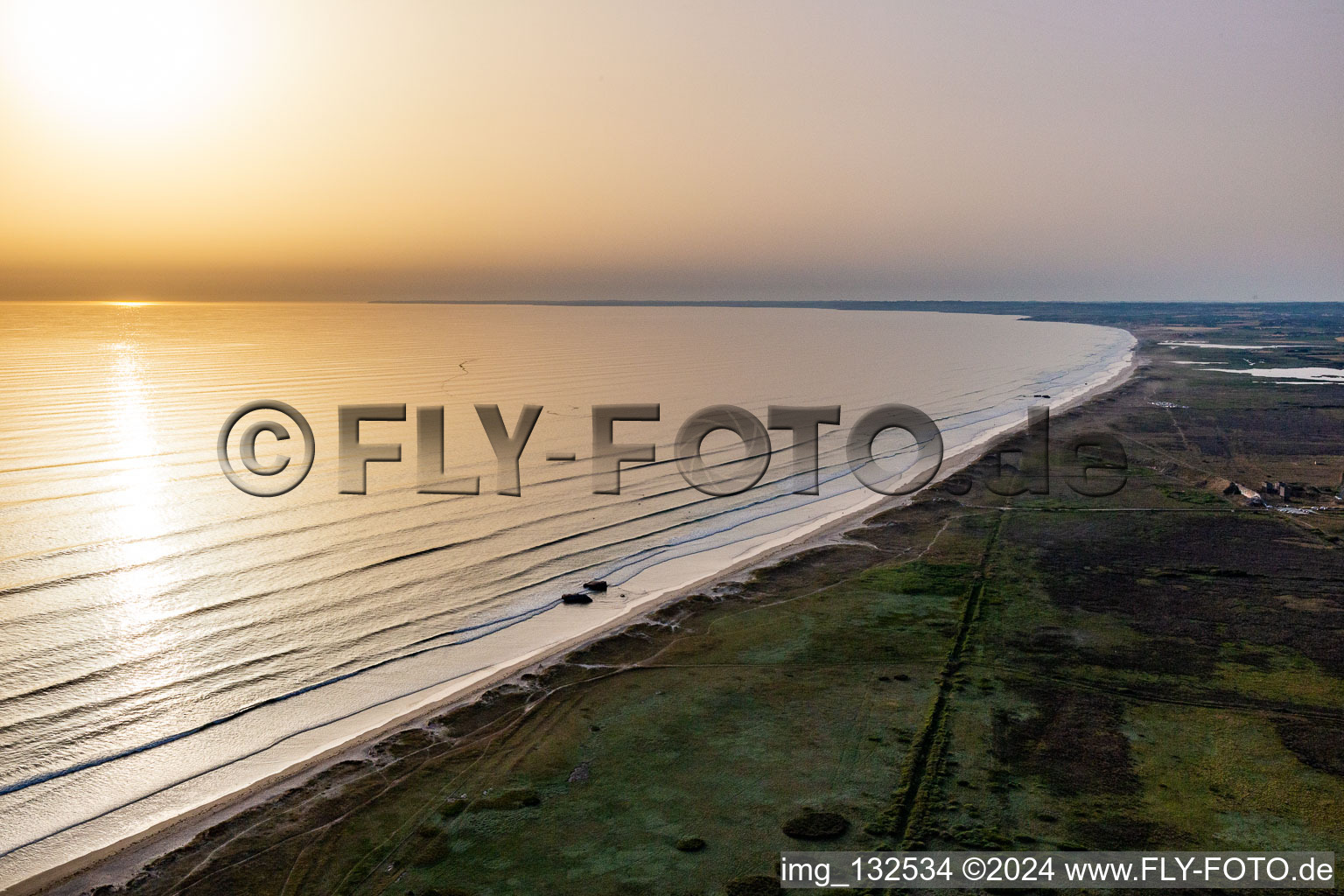 Vue aérienne de Plage de Tréguennec à Tréguennec dans le département Finistère, France