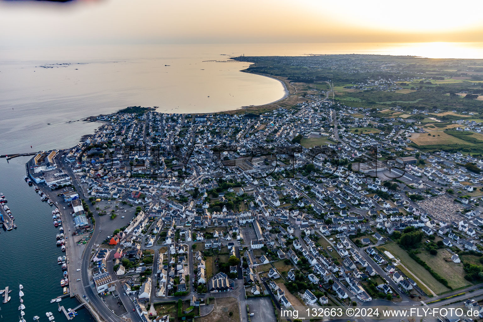 Photographie aérienne de Guilvinec dans le département Finistère, France