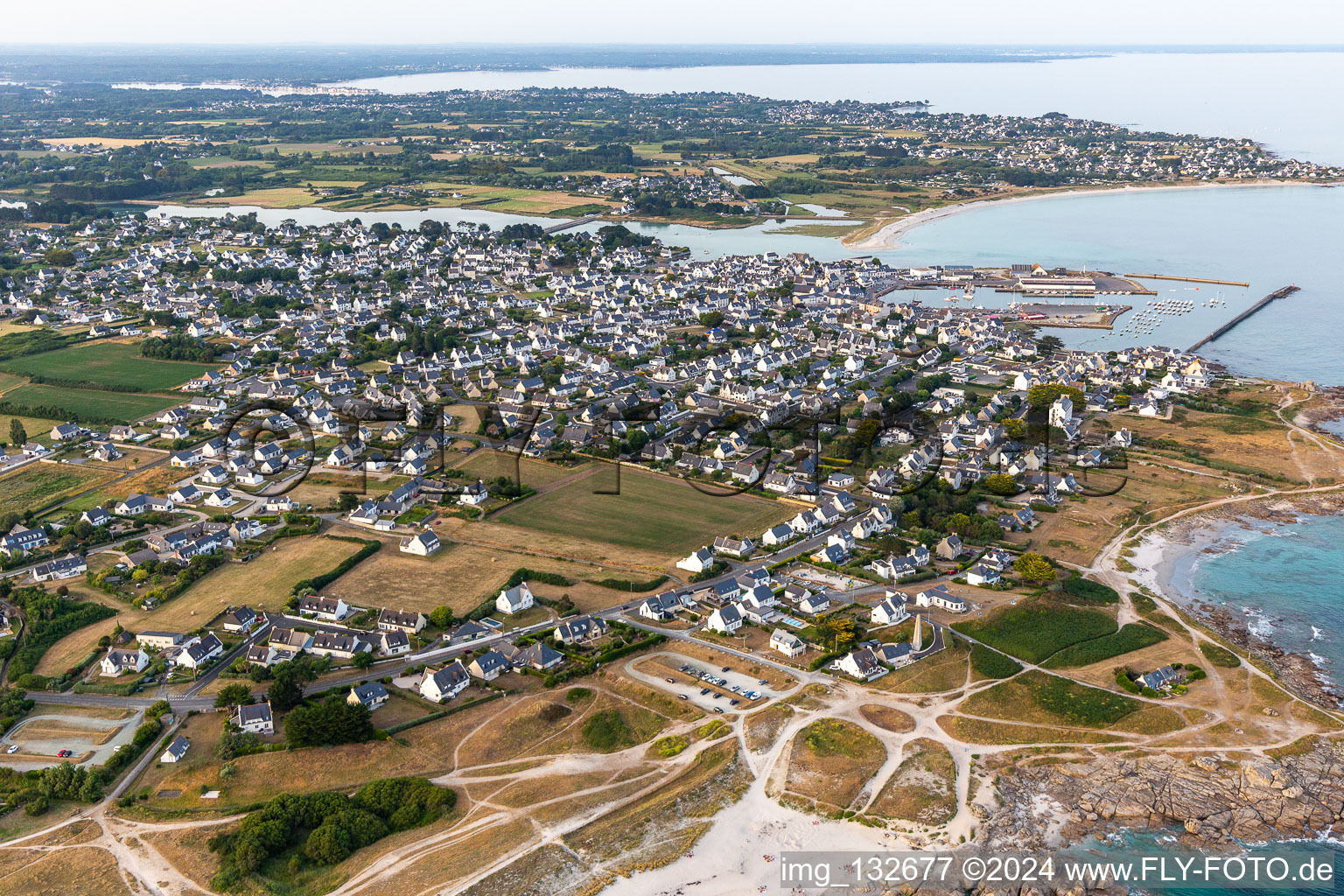Plobannalec-Lesconil dans le département Finistère, France d'en haut