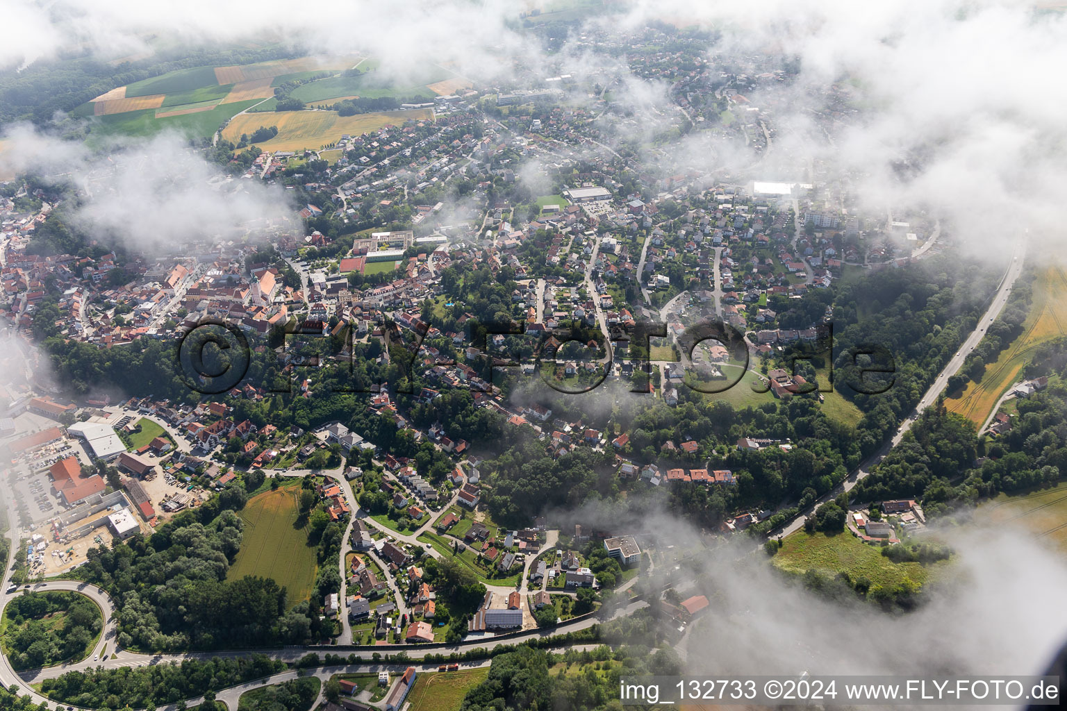 Landau an der Isar dans le département Bavière, Allemagne du point de vue du drone