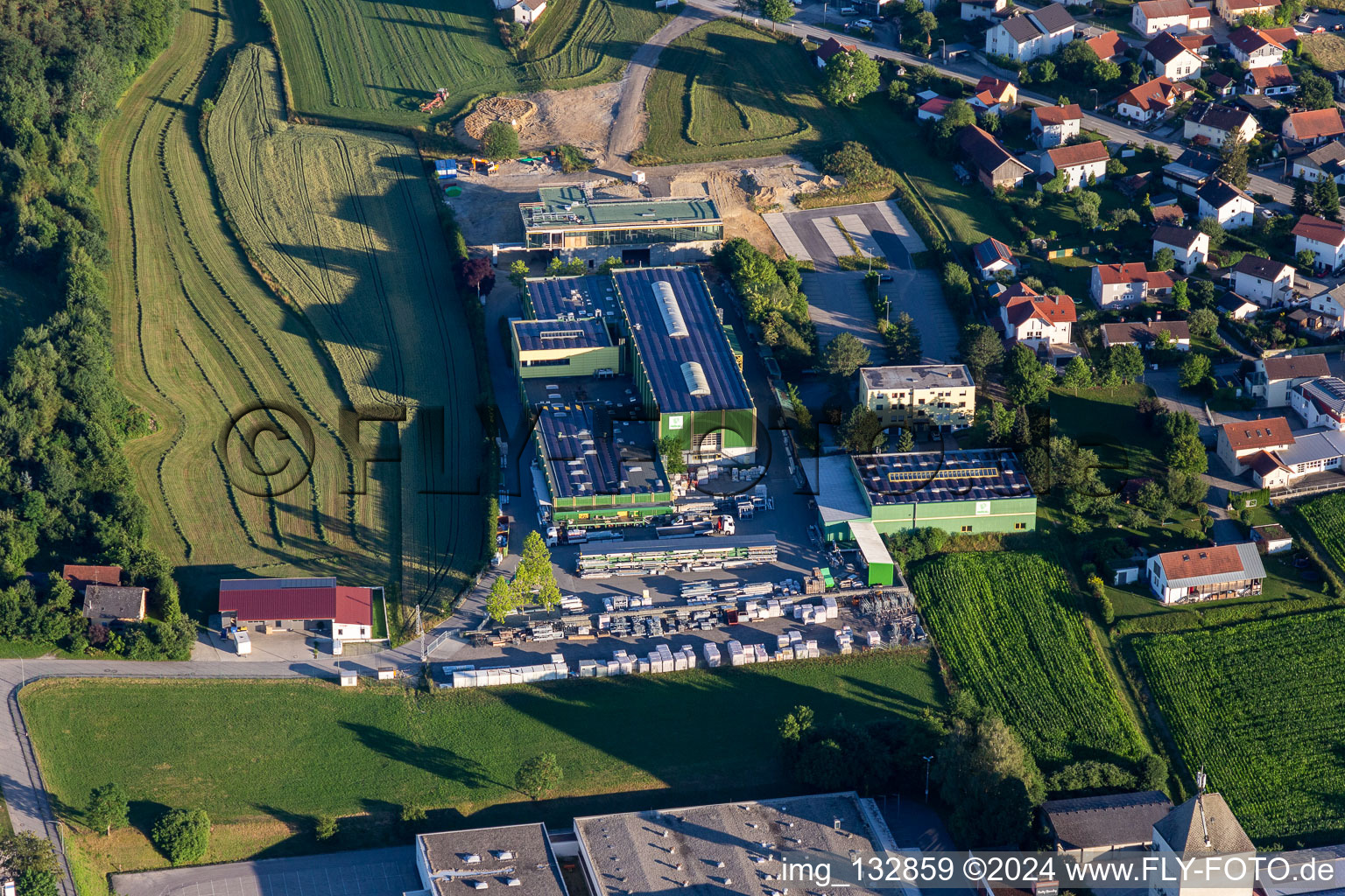 Vue aérienne de Pröckl GmbH à Arnstorf dans le département Bavière, Allemagne