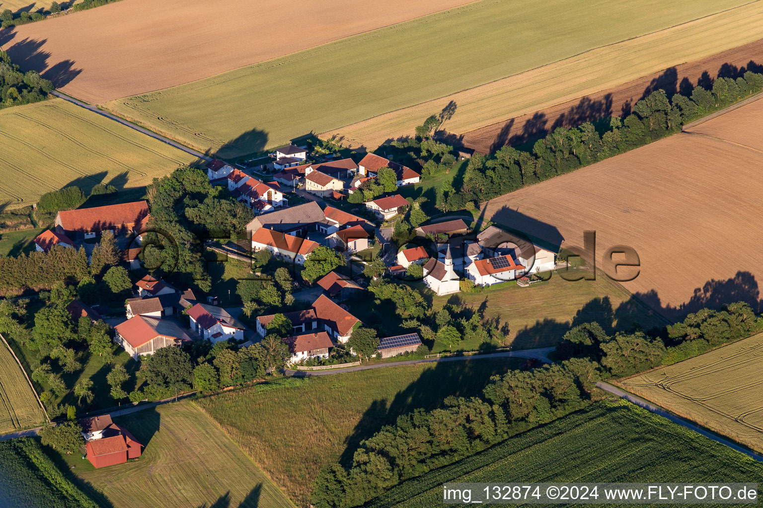 Vue aérienne de Quartier Münchsdorf in Roßbach dans le département Bavière, Allemagne