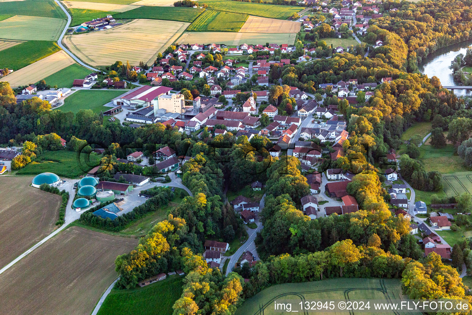 Photographie aérienne de Quartier Ettling in Wallersdorf dans le département Bavière, Allemagne