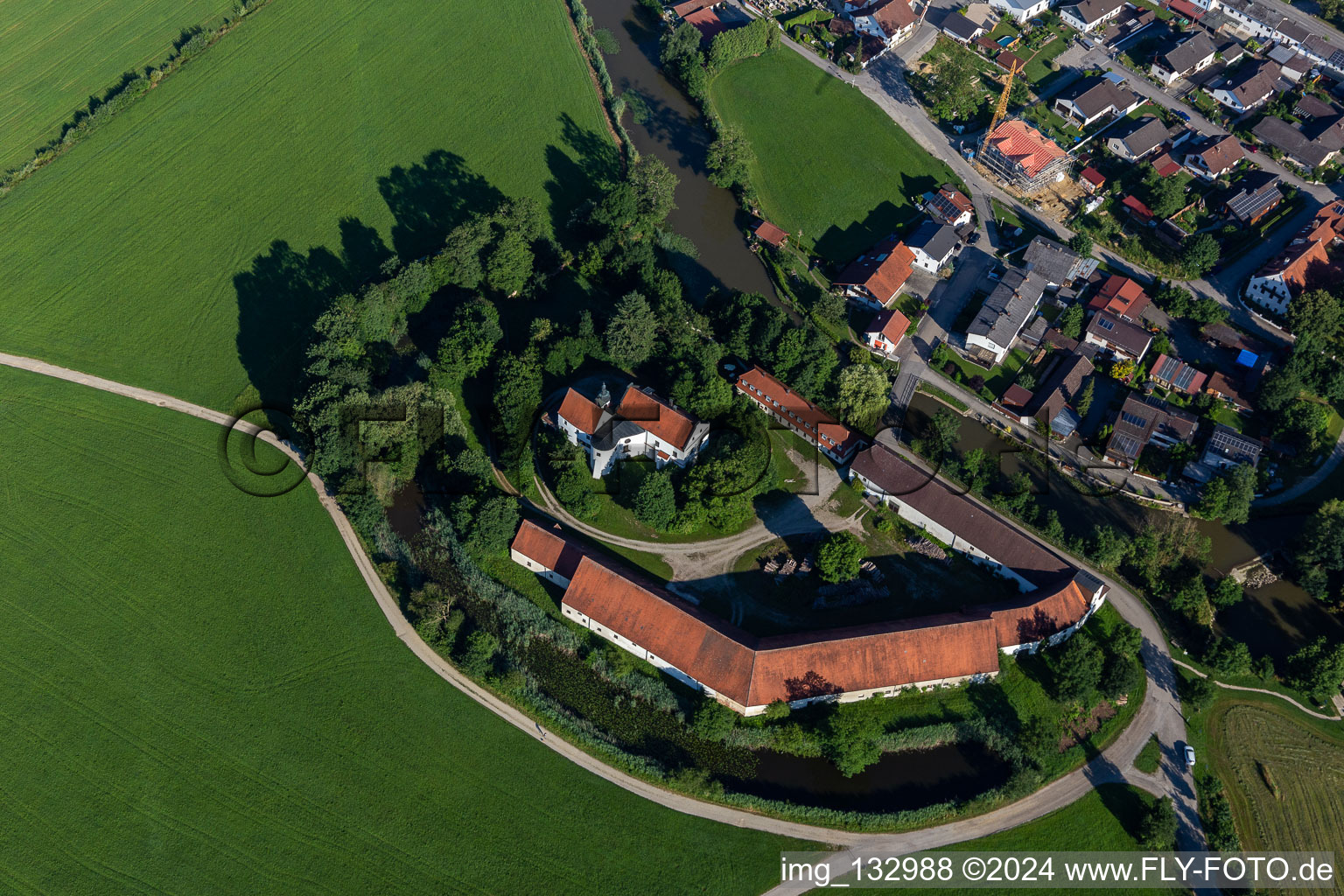 Photographie aérienne de Verrouillage à Aham dans le département Bavière, Allemagne