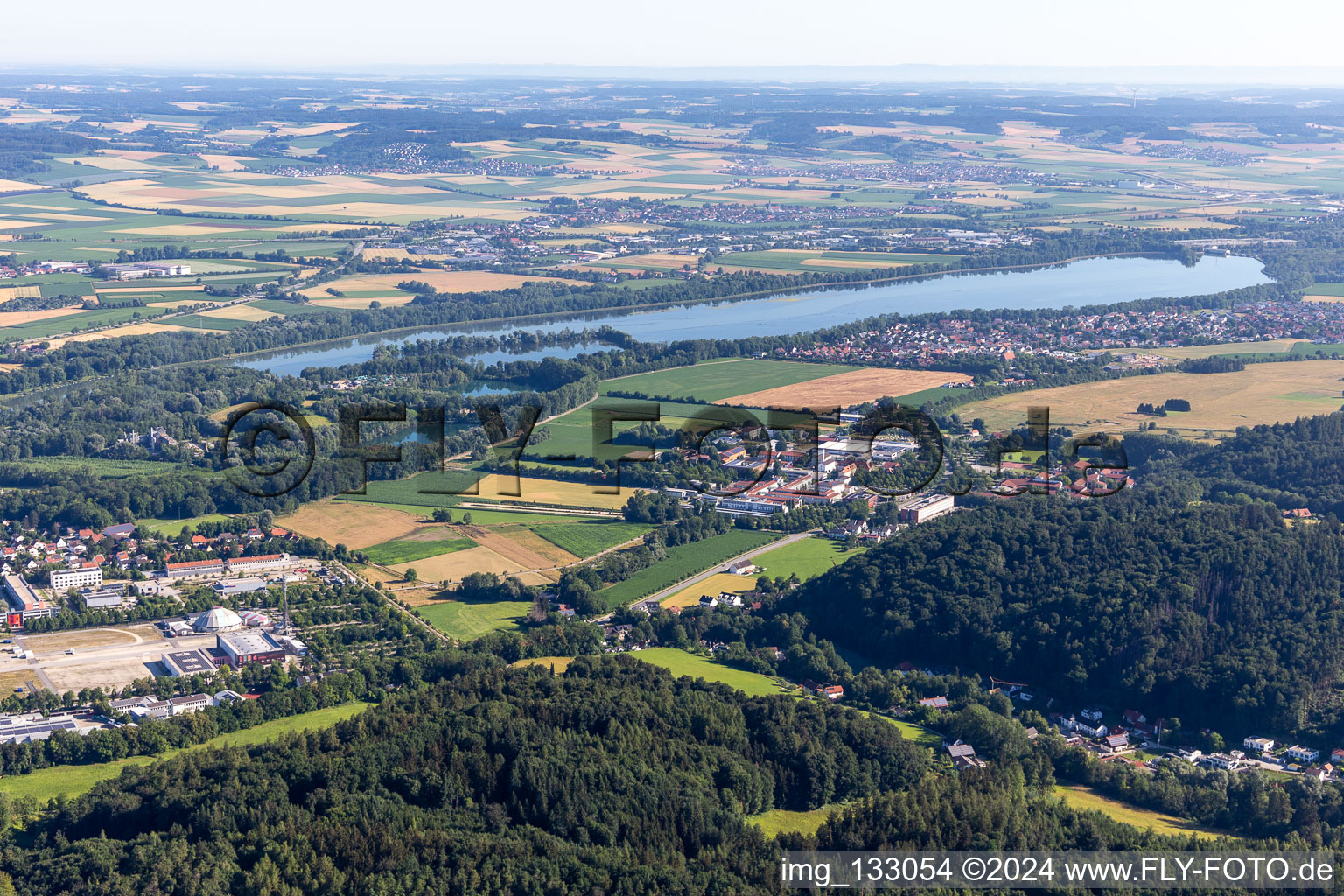 Vue aérienne de Université Landshut à le quartier Schönbrunn in Landshut dans le département Bavière, Allemagne