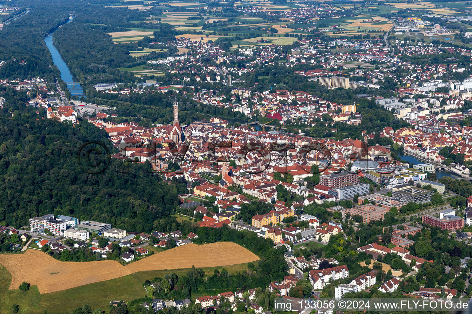 Vue aérienne de Vieille ville Landshut à Landshut dans le département Bavière, Allemagne