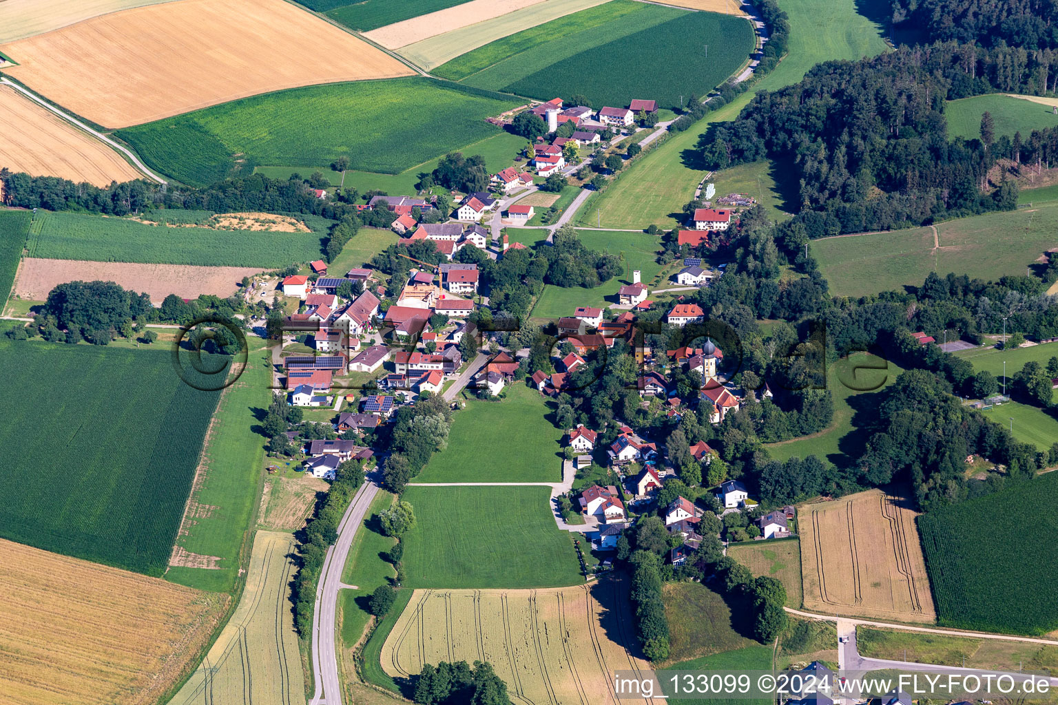 Vue aérienne de Quartier Oberglaim in Ergolding dans le département Bavière, Allemagne