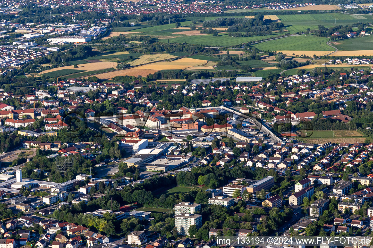 Vue aérienne de Établissement correctionnel Straubing à Straubing dans le département Bavière, Allemagne