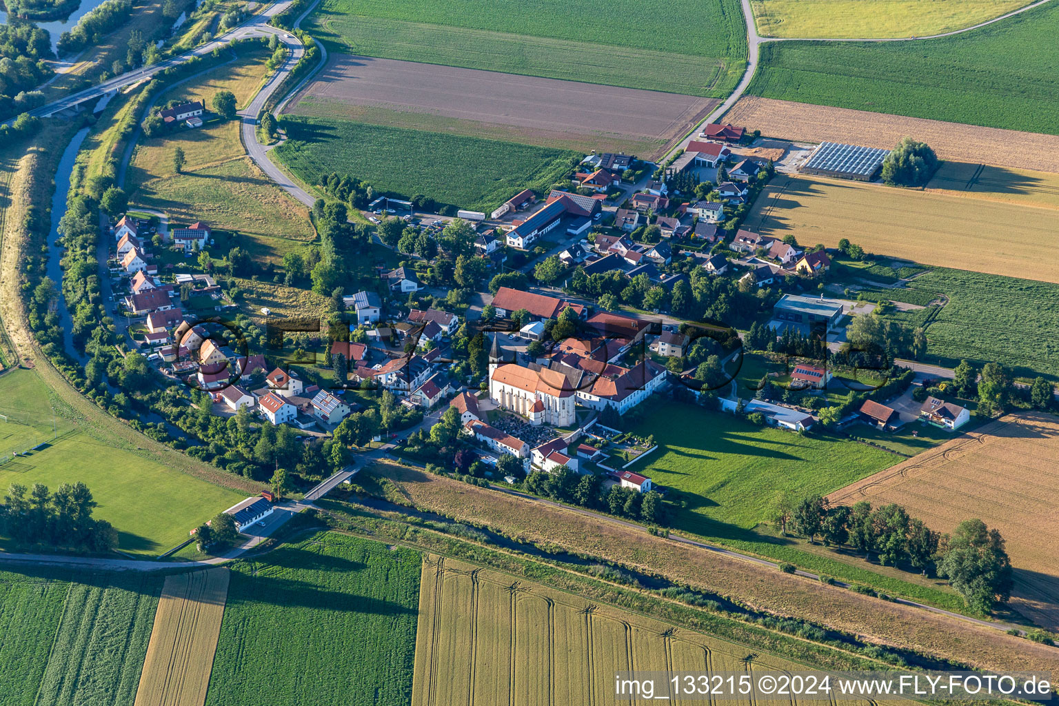 Vue aérienne de Quartier Unterzeitldorn in Straubing dans le département Bavière, Allemagne