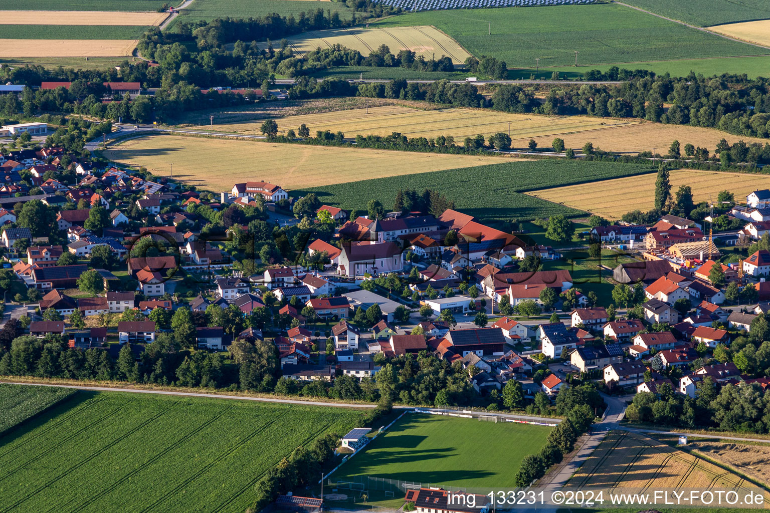 Vue aérienne de CS Kirchroth à le quartier Thalstetten in Kirchroth dans le département Bavière, Allemagne