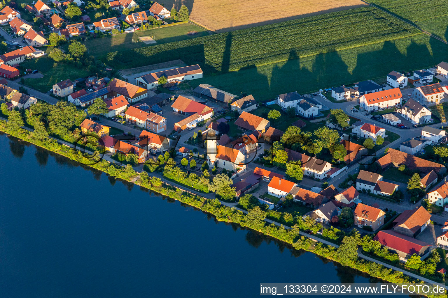 Vue oblique de Quartier Friesheim in Barbing dans le département Bavière, Allemagne