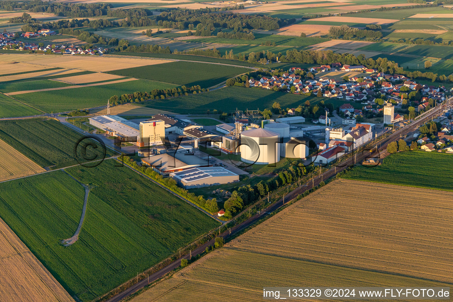 Photographie aérienne de Zone industrielle de Südstarke à Sünching dans le département Bavière, Allemagne