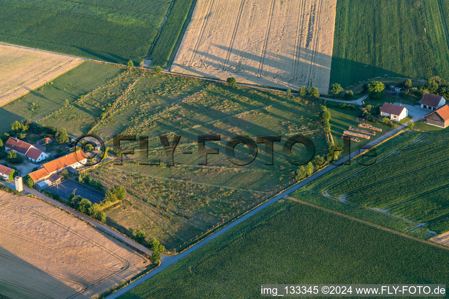 Sünching dans le département Bavière, Allemagne depuis l'avion