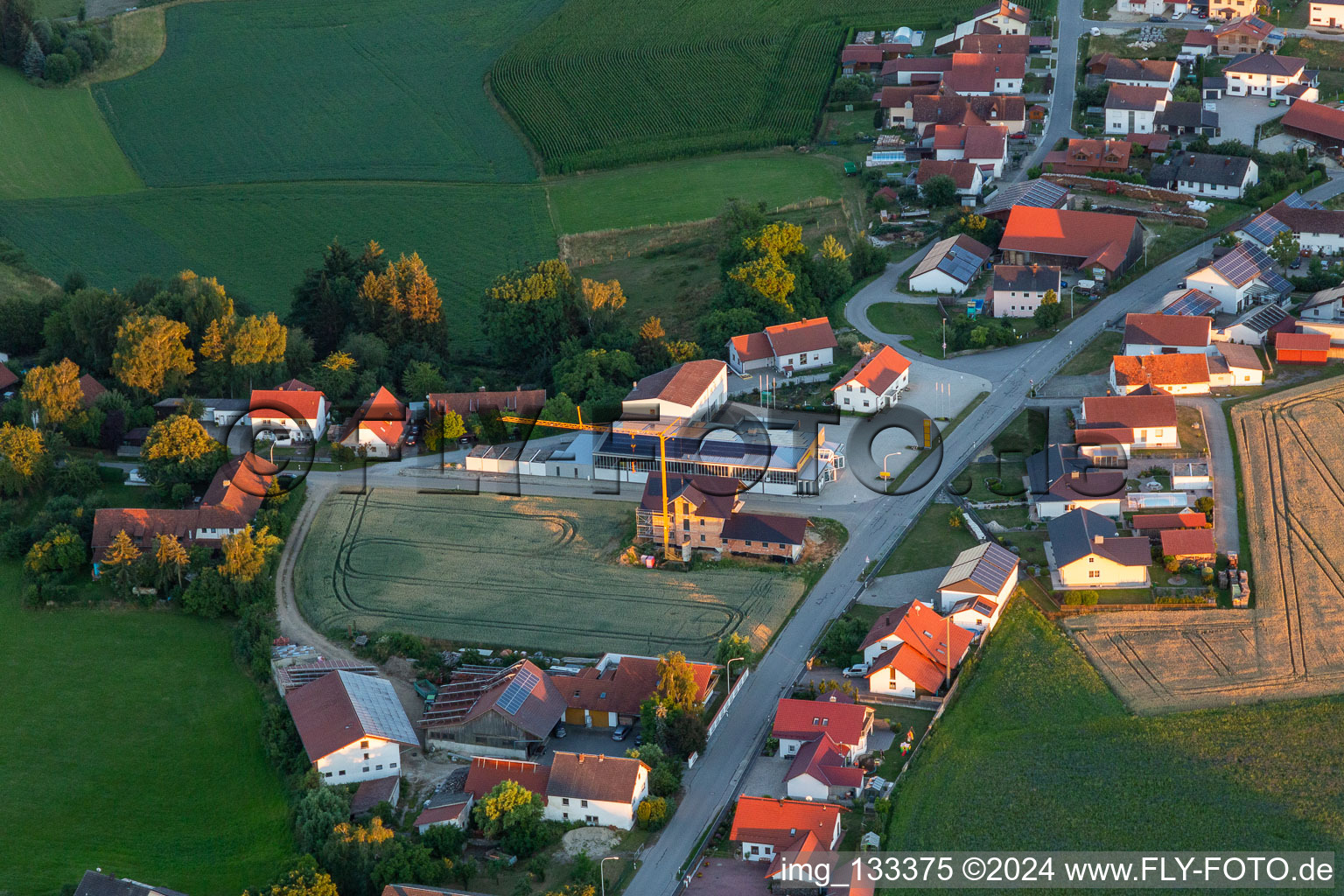 Photographie aérienne de Quartier Martinsbuch in Mengkofen dans le département Bavière, Allemagne