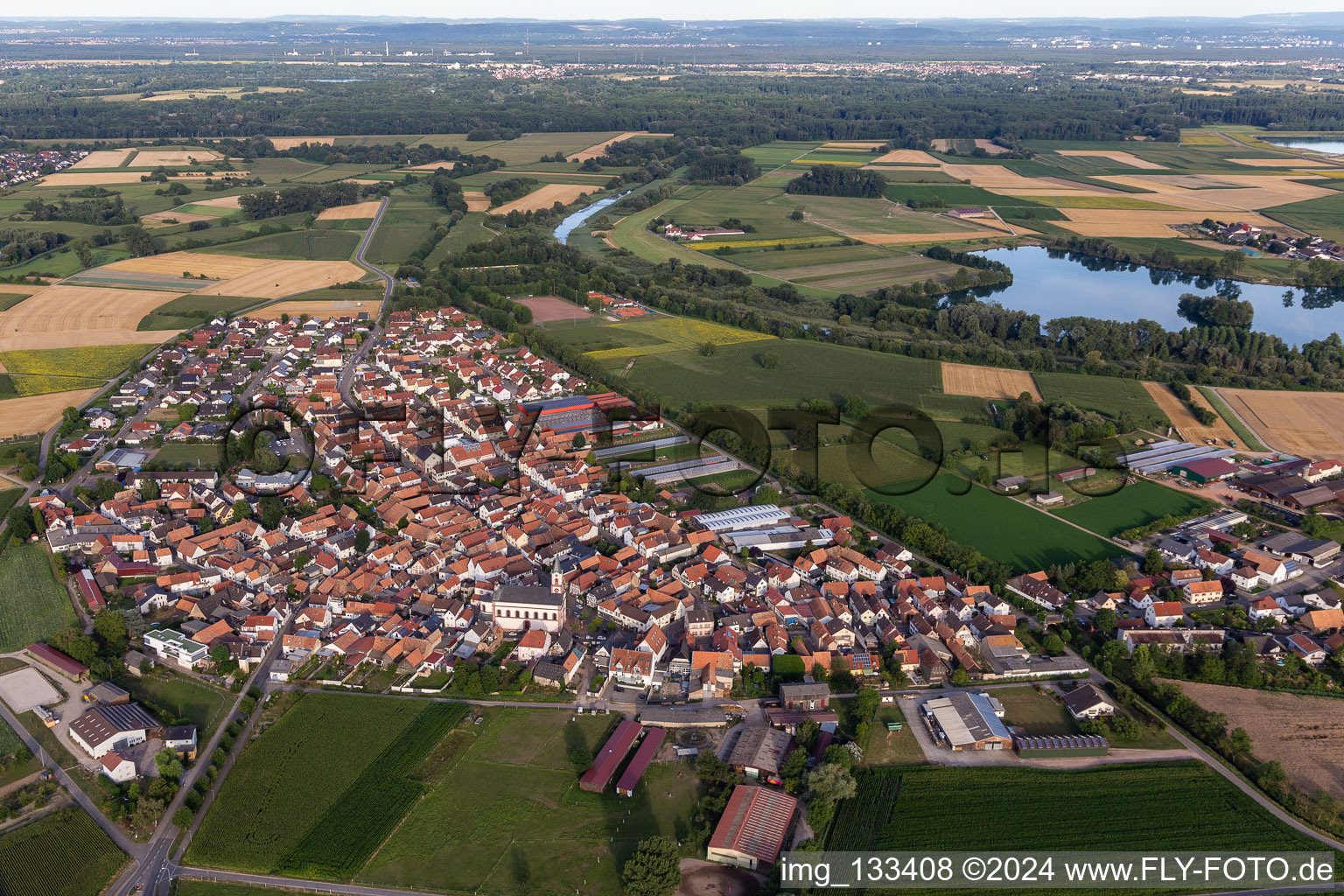 Image drone de Neupotz dans le département Rhénanie-Palatinat, Allemagne