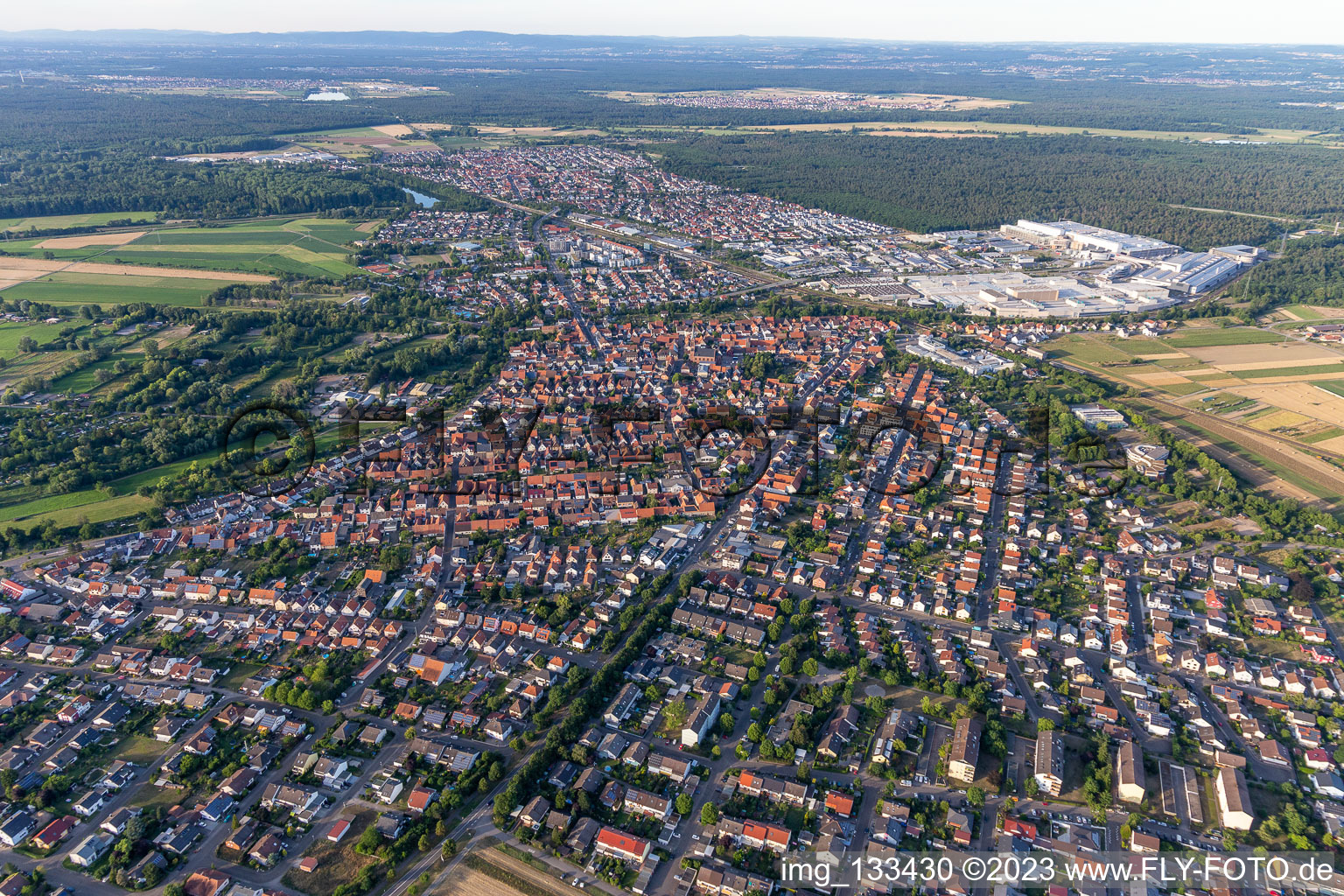 Vue oblique de Quartier Graben in Graben-Neudorf dans le département Bade-Wurtemberg, Allemagne