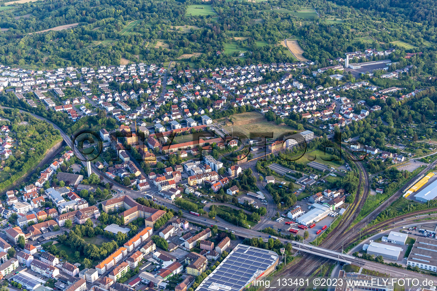 Vue aérienne de Campus de lierre à Bruchsal dans le département Bade-Wurtemberg, Allemagne