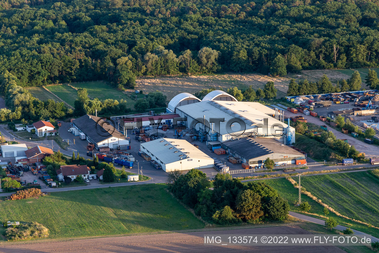 Vue aérienne de Succursale ALBA Electronics Recycling GmbH Lustadt à Lustadt dans le département Rhénanie-Palatinat, Allemagne