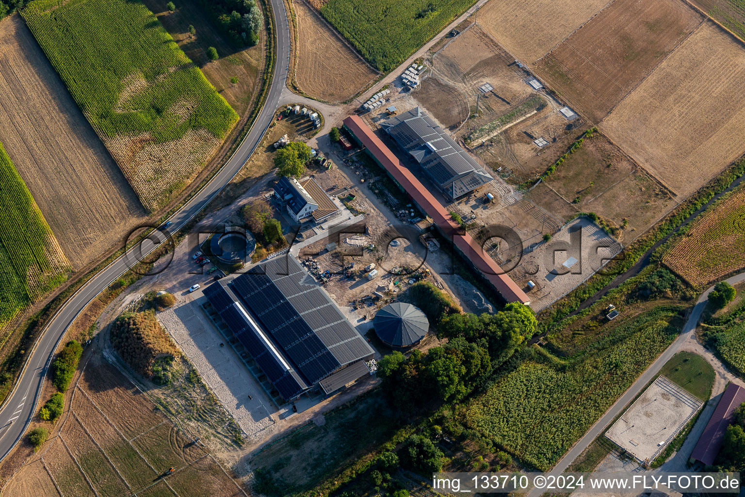 Vue aérienne de Erlenhof à Neupotz dans le département Rhénanie-Palatinat, Allemagne