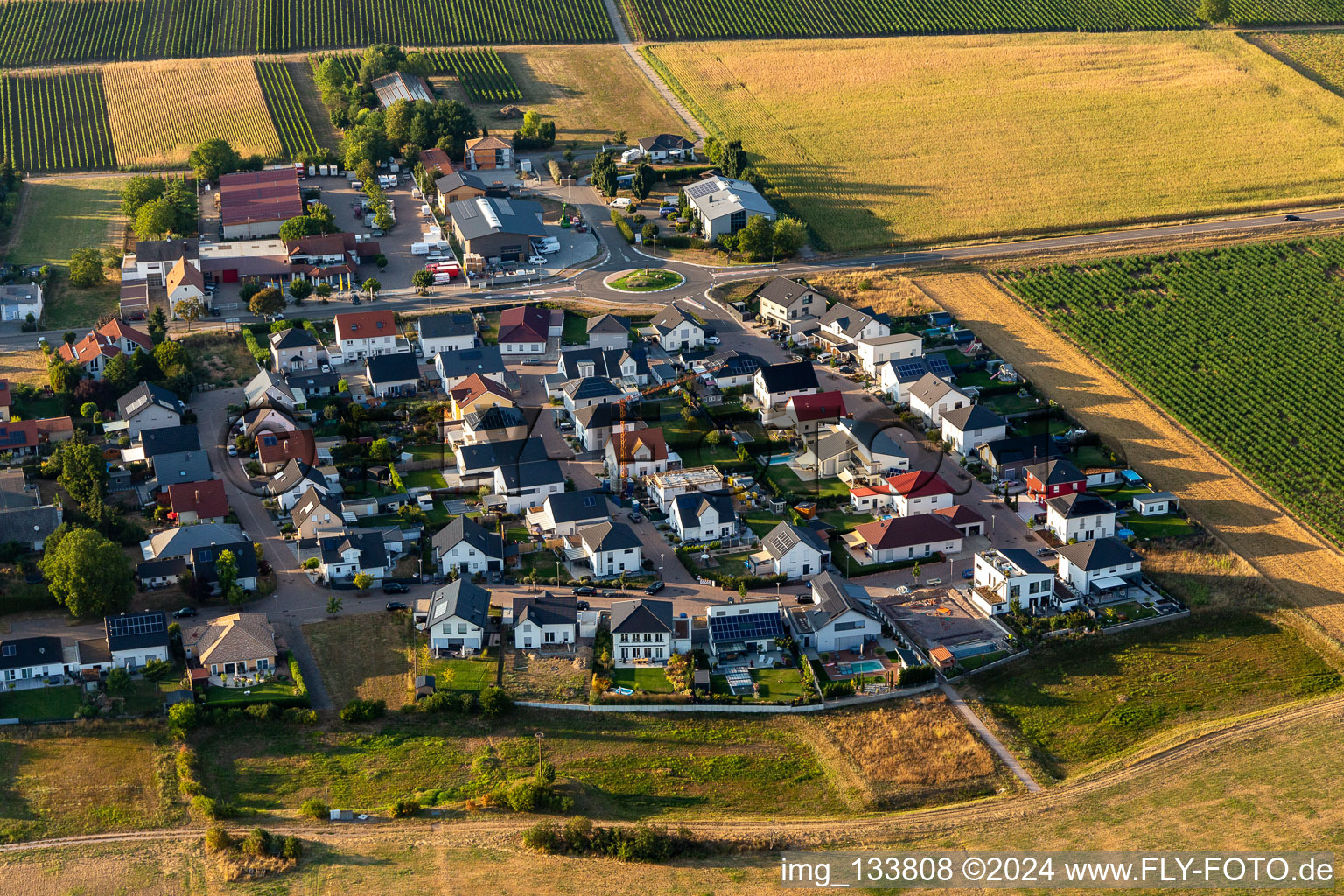 Vue aérienne de Nouveau quartier de développement Karl-Litty-Straße à Altdorf dans le département Rhénanie-Palatinat, Allemagne