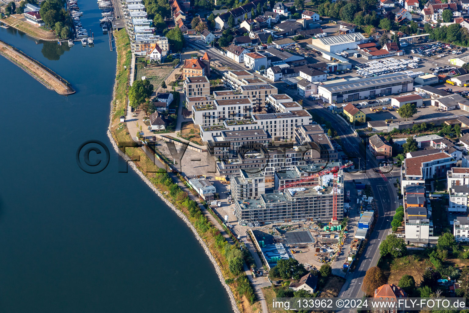 Vue aérienne de AU BORD DE LA RIVIÈRE, Speyer Ancienne briqueterie à Speyer dans le département Rhénanie-Palatinat, Allemagne