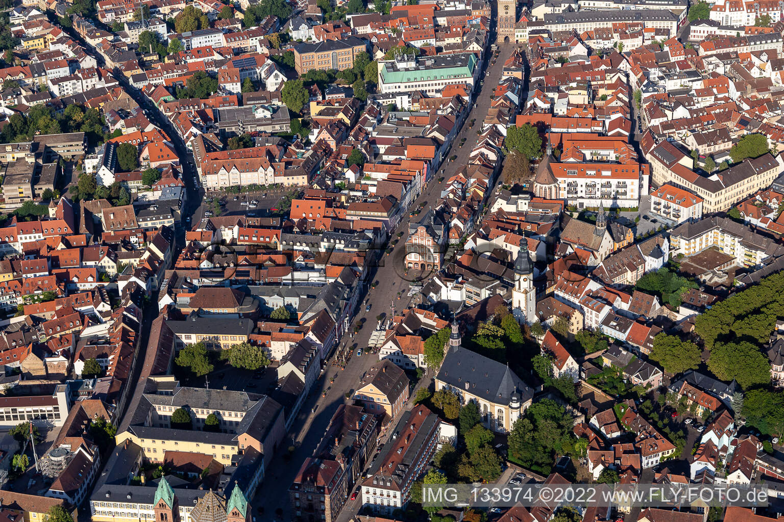 Vue aérienne de Maximilianstrasse Vieille Monnaie à Speyer dans le département Rhénanie-Palatinat, Allemagne