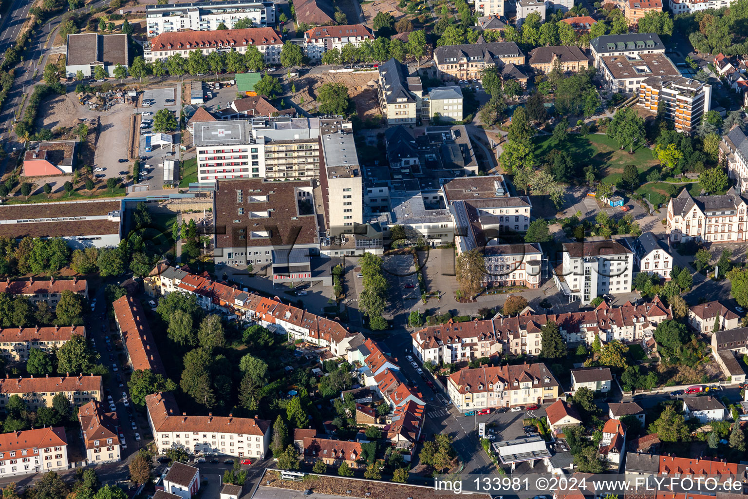 Vue aérienne de Hôpital de la Fondation des Diaconesses Speyer à Speyer dans le département Rhénanie-Palatinat, Allemagne