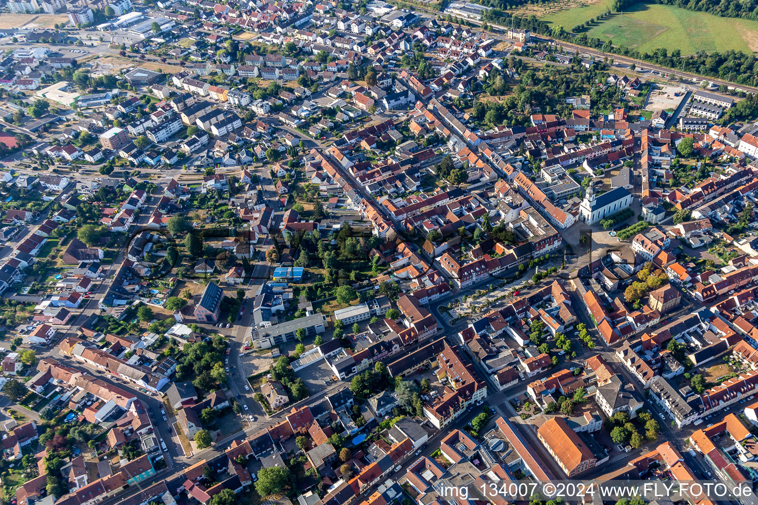 Vue aérienne de Marché à Philippsburg dans le département Bade-Wurtemberg, Allemagne