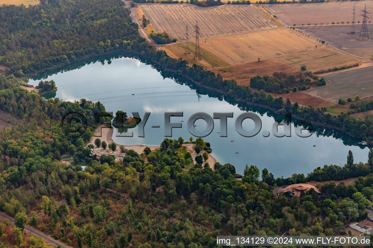 Vue aérienne de Parc d'attractions Heidesee à Forst dans le département Bade-Wurtemberg, Allemagne