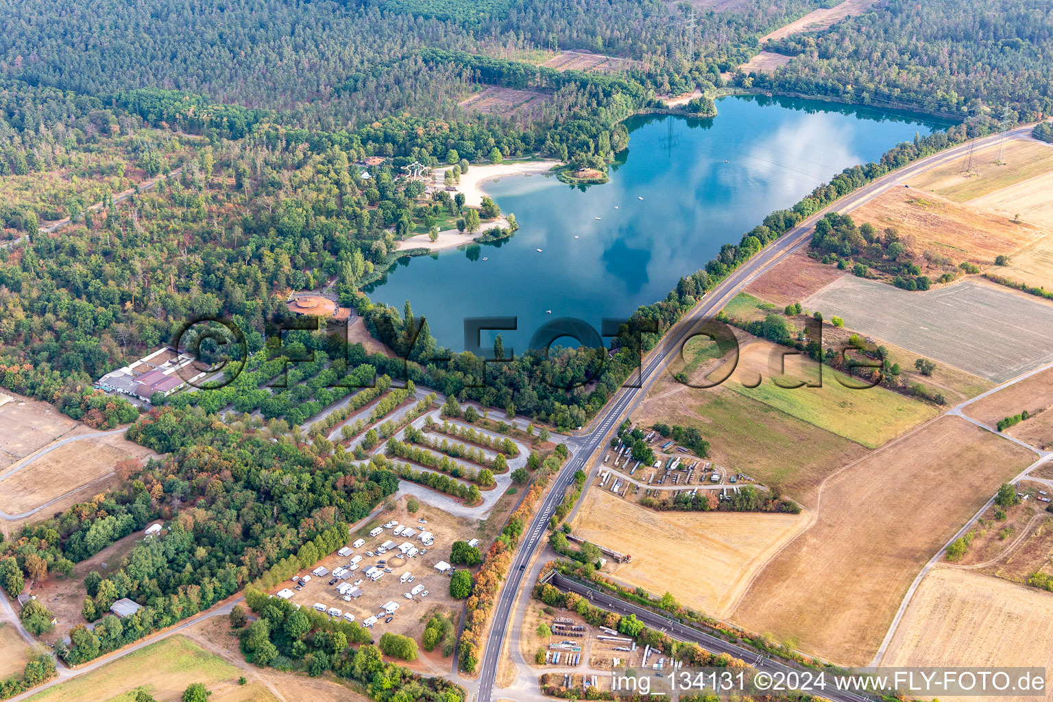 Vue aérienne de Parc d'attractions Heidesee à Forst dans le département Bade-Wurtemberg, Allemagne