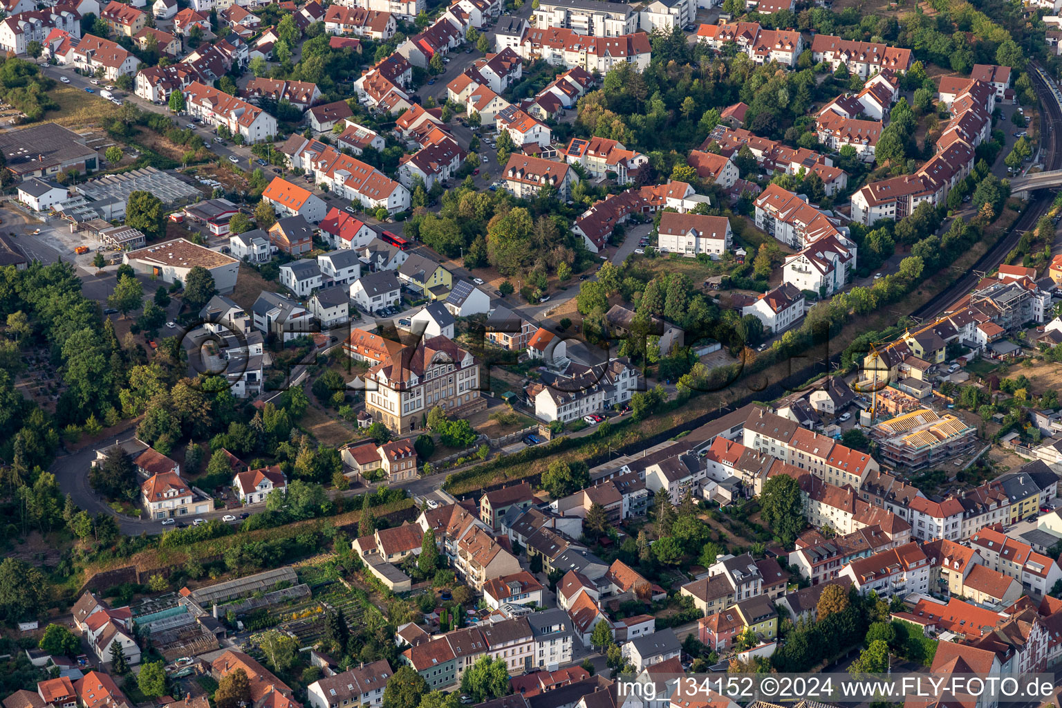 Vue aérienne de École technique d'éducation sociale Sainte-Maria à Bruchsal dans le département Bade-Wurtemberg, Allemagne