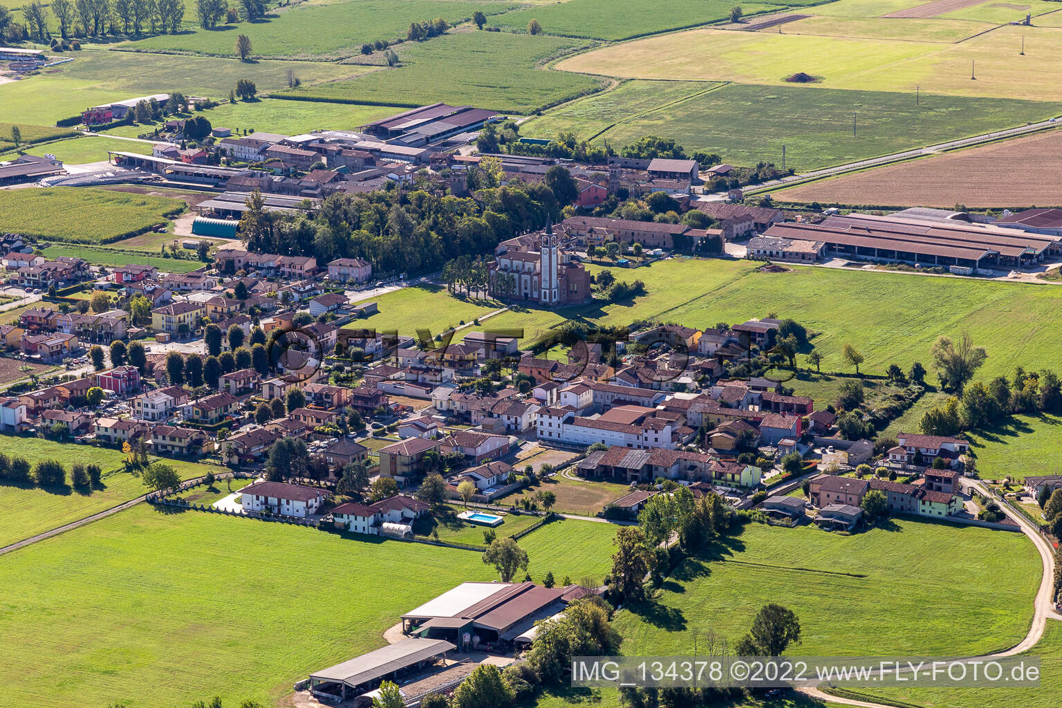 Vue aérienne de Quartier Vidolasco in Casale Cremasco-Vidolasco dans le département Cremona, Italie