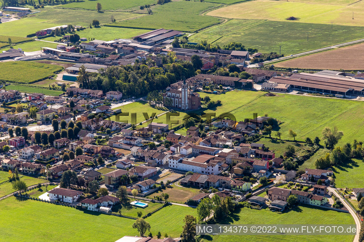 Vue aérienne de Quartier Vidolasco in Casale Cremasco-Vidolasco dans le département Cremona, Italie