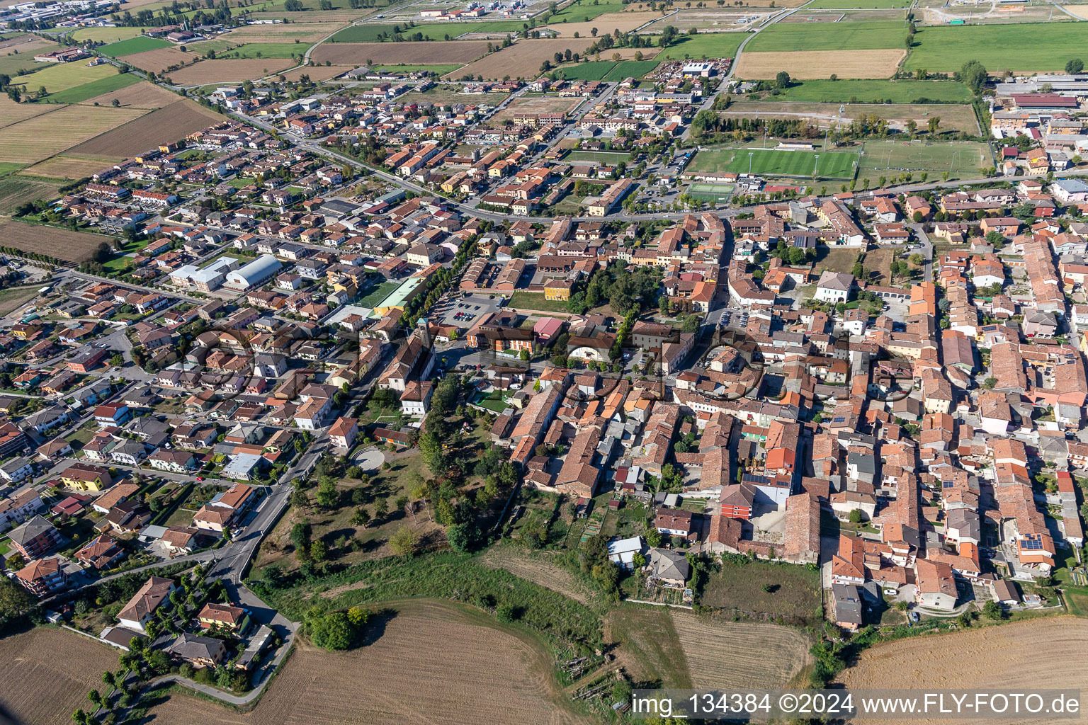 Vue aérienne de Sergnano dans le département Cremona, Italie